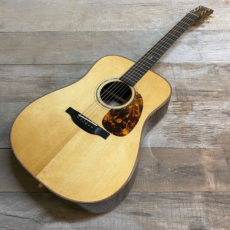 Dreadnought BG-252-GM