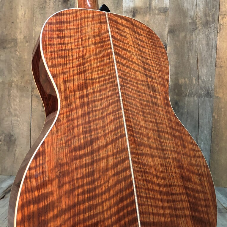 HG-126-BU (Tobacco Burst)