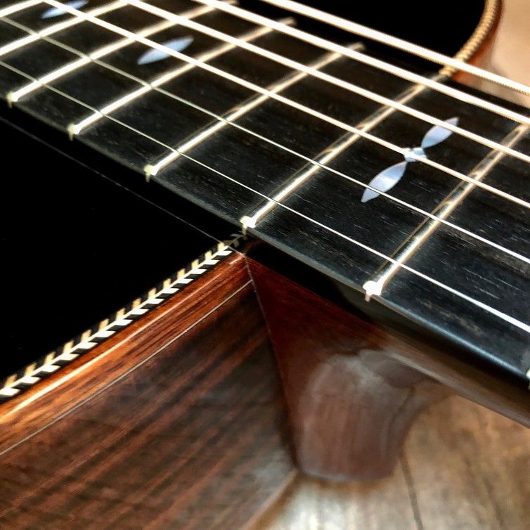 HG-56-BM (Tobacco Burst)