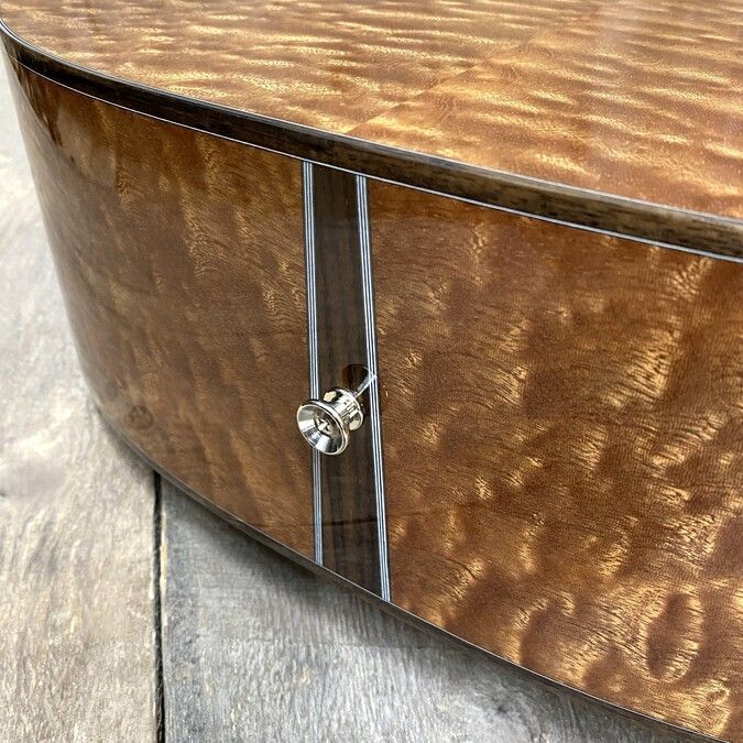 Dreadnought LE-SG-242-M