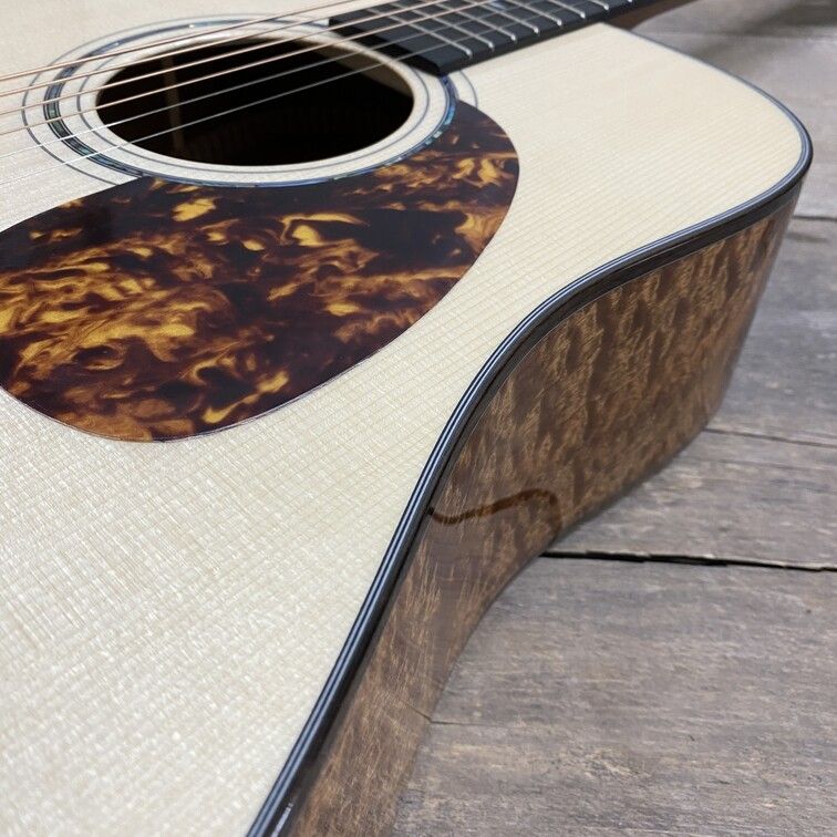 Dreadnought LE-SG-242-M