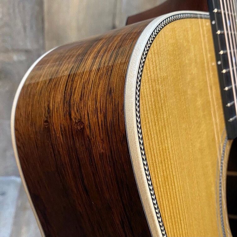 Dreadnought SG-152-V