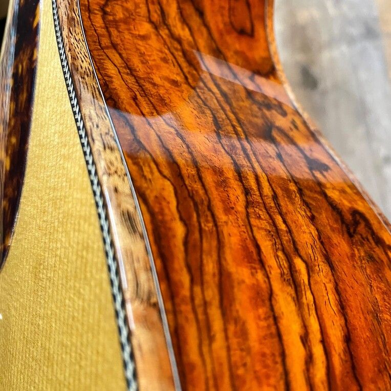 OM Hybride SG-181-GU