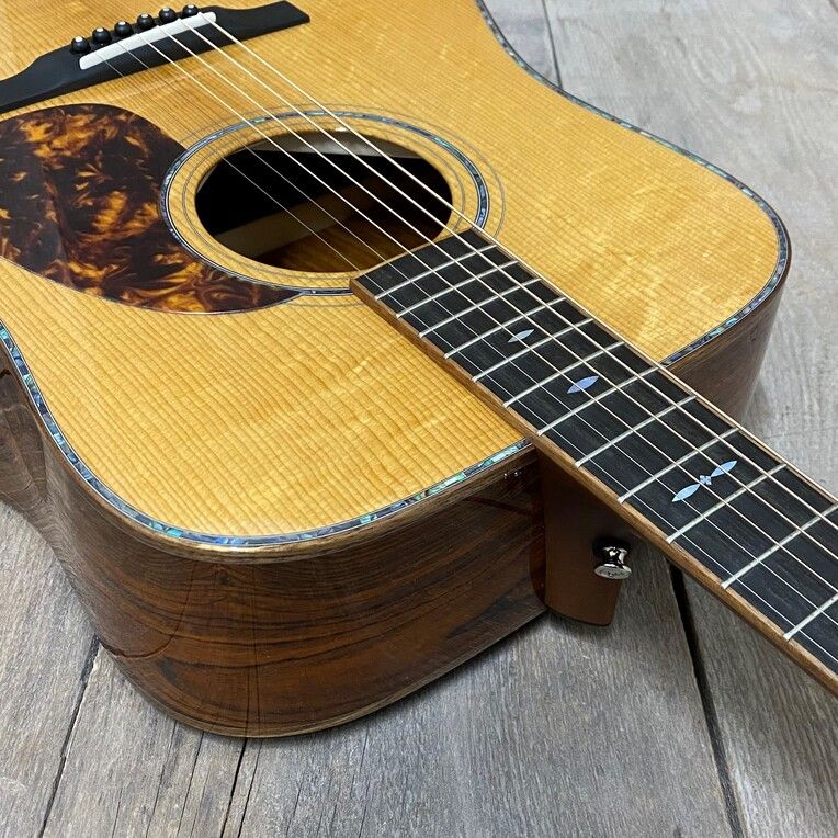 Dreadnought SG-182-PUV Bearclaw