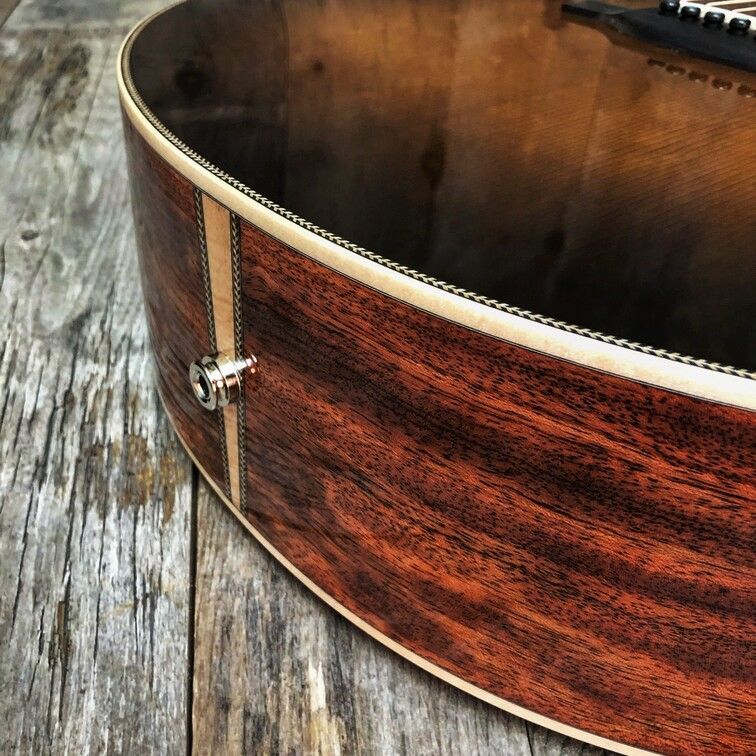 SG-23-BCG (Tobacco Burst)