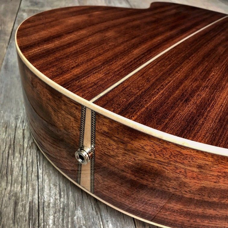 SG-23-BCG (Tobacco Burst)